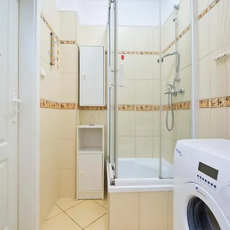 Kawalerka Na Weglarskiej Apartment *